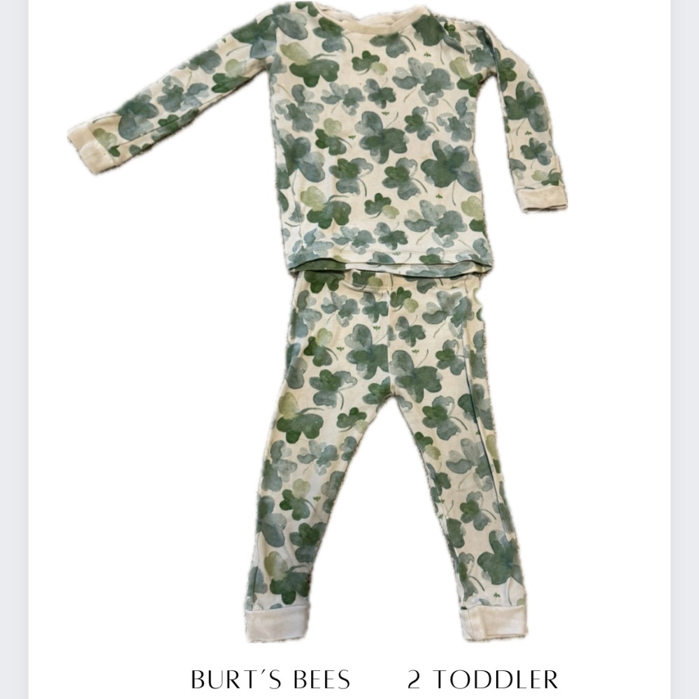 Burt’s Bees 2T Shamrock Pjs, St Patrick’s sleepers